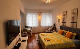 Nina Apartment